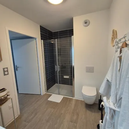 Oh Activ - Résidence Services Seniors * Donville-les-Bains